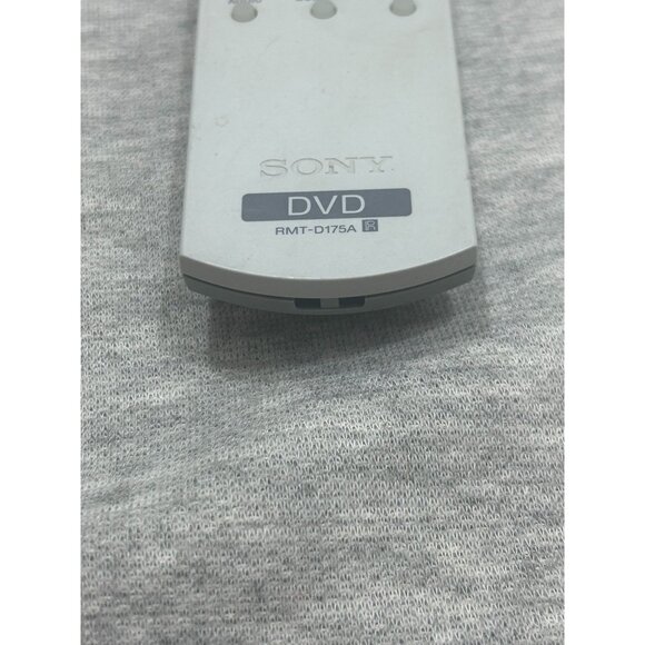 Genuine Sony DVD Wireless Remote Control RMT-D175A Gray - Picture 2 of 7